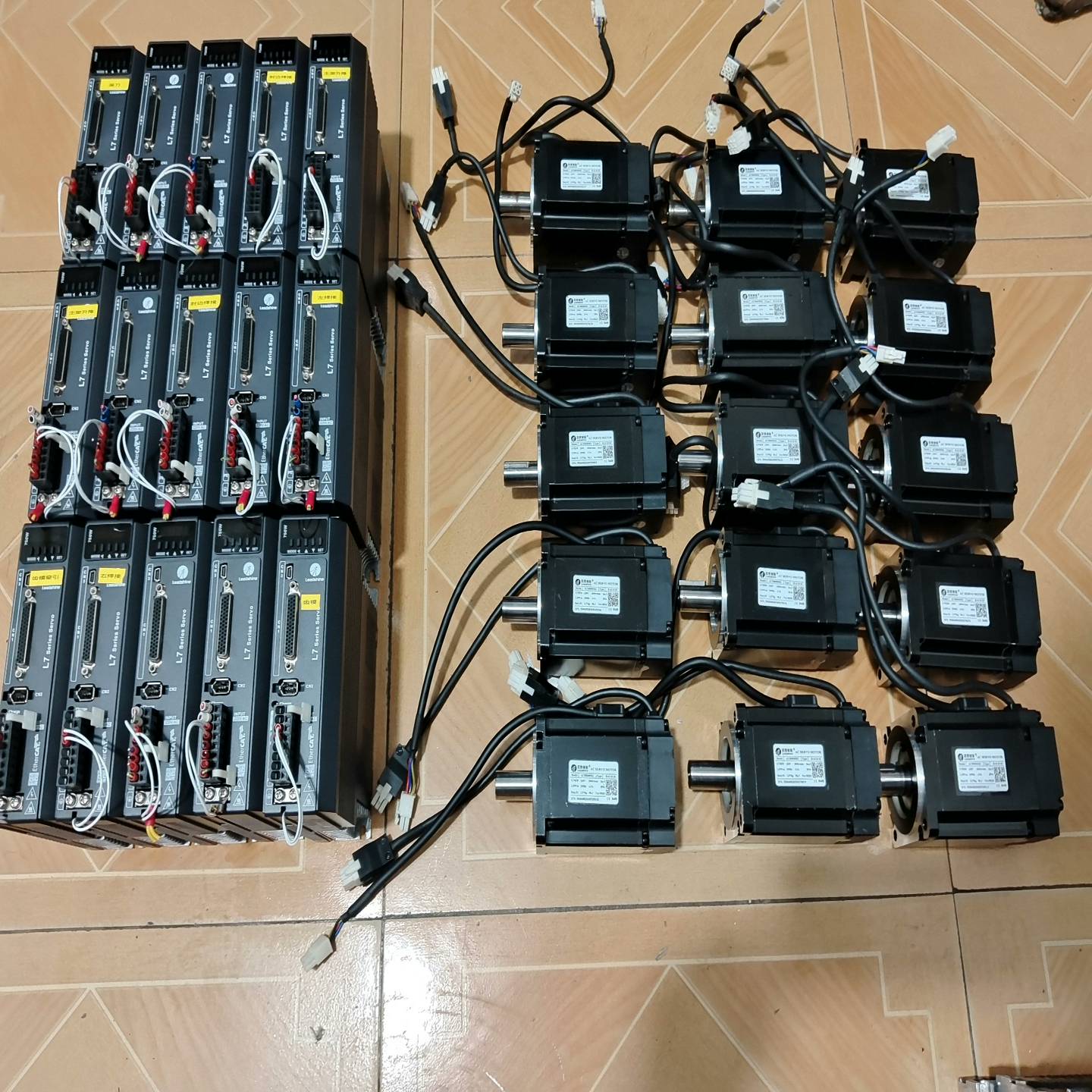 750w雷赛伺服电机L7EC-750，电机ACM8008M2询价