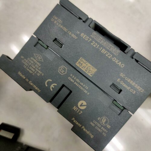 询价-6ES72211BF220XA0有8个95新以上质保