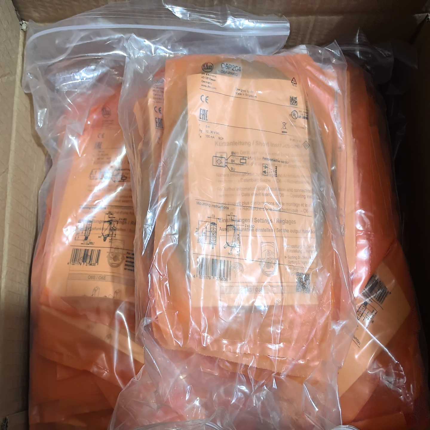 询价~德国IFM易福门O6P204镜面反射光电开关传感器0