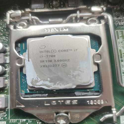 i7-7700CPU一颗正常使用就一颗可以直接付款(亚飞商行）