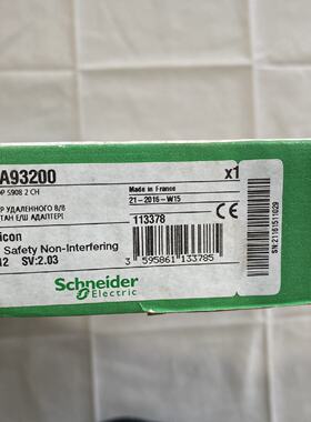 议价施耐德同轴模块140CRA93200处理器接口RIO配接器模块PLC模块