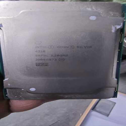 IntelXeon银牌4210处理器，主频2.20GHz，--议价商品