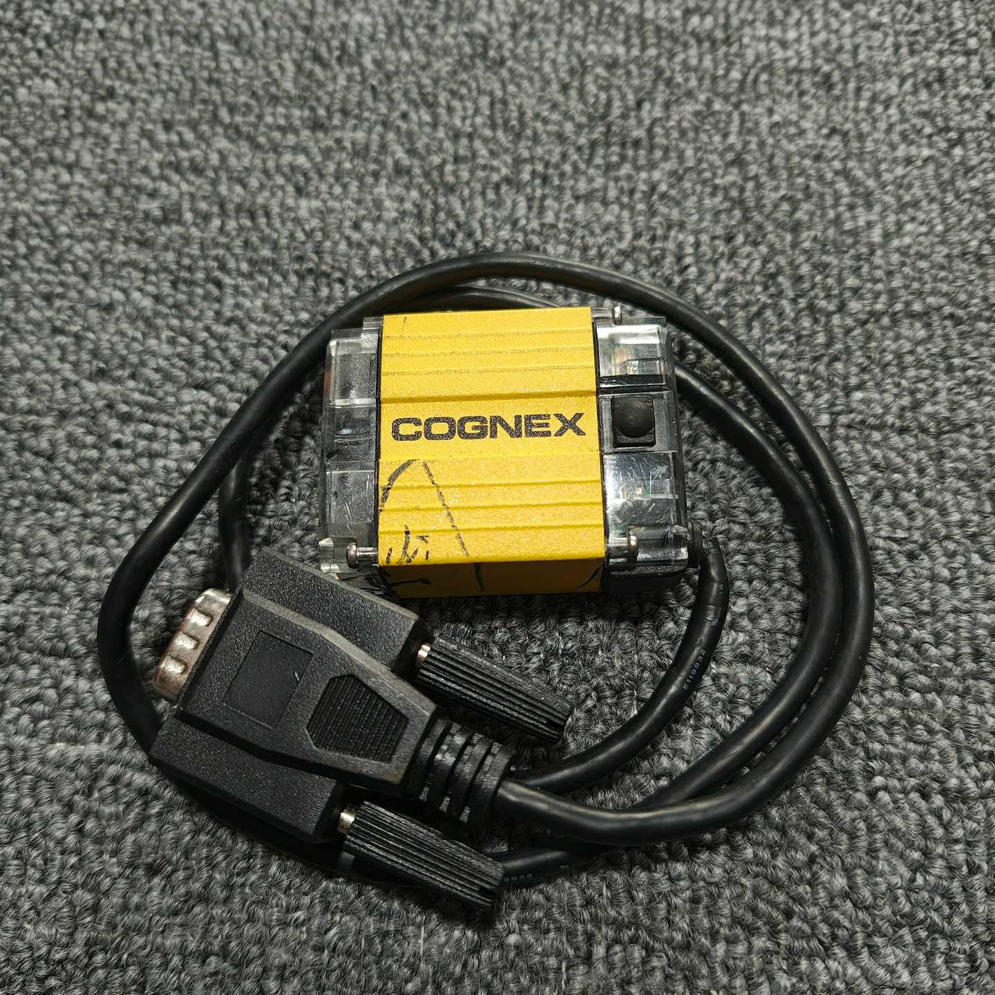 COGNEX康耐视二手DM100X工业扫码器825-0019--议价商品