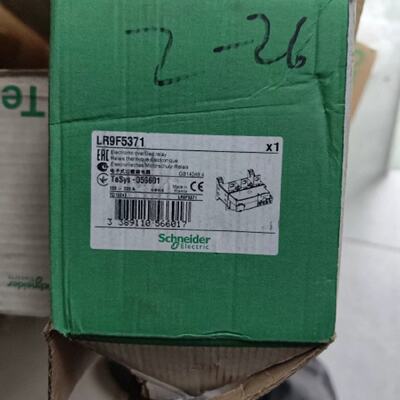 议价议价电子式热过载继电器，型号LR9F5371，全新原装，绿