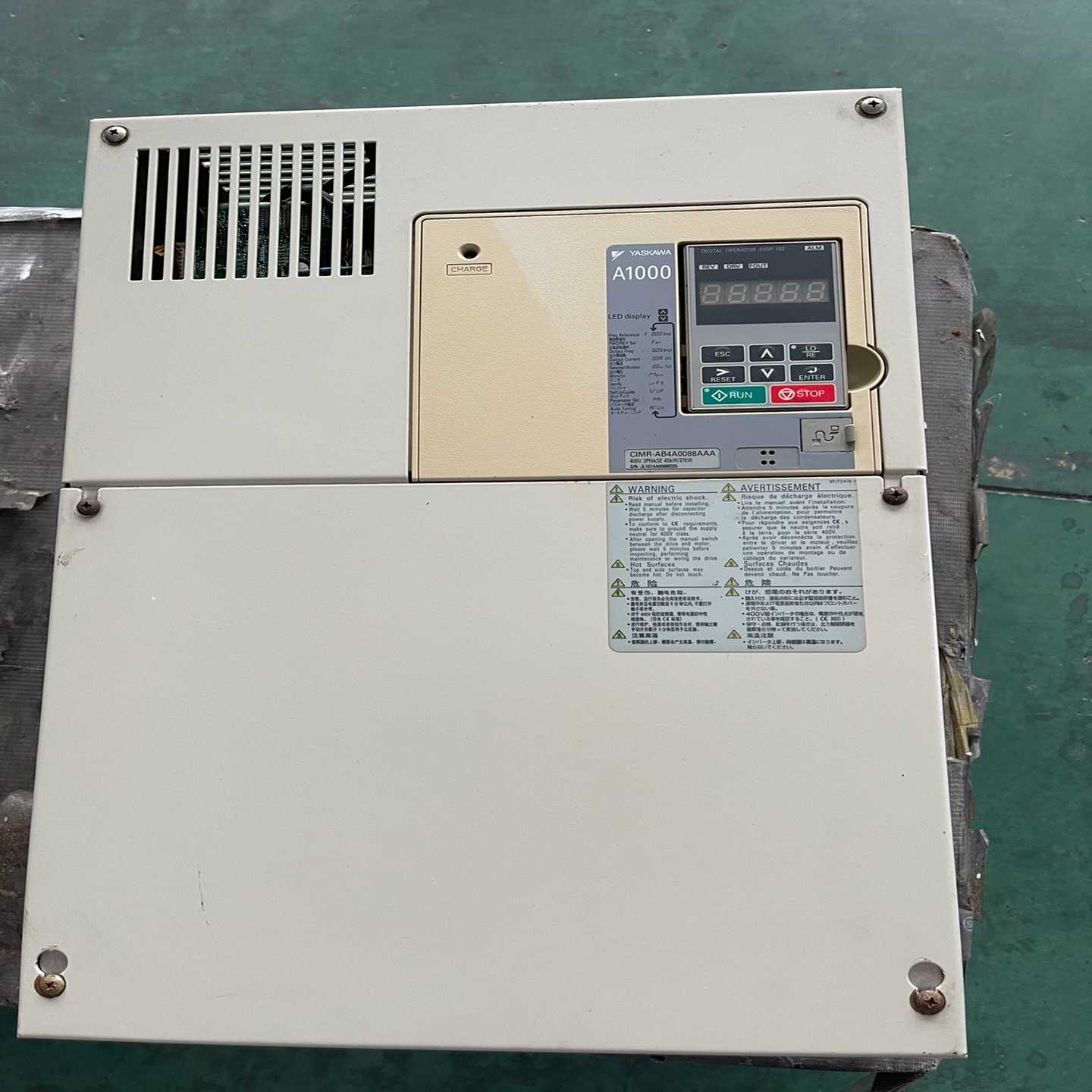 安川变频器CIMR-AB4A0088AAA询价