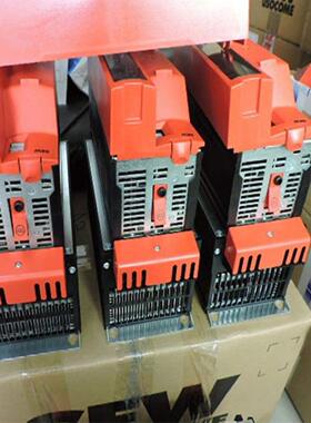 配件SEW变频器 MDX61B0055－5A3－4－000T议价议价