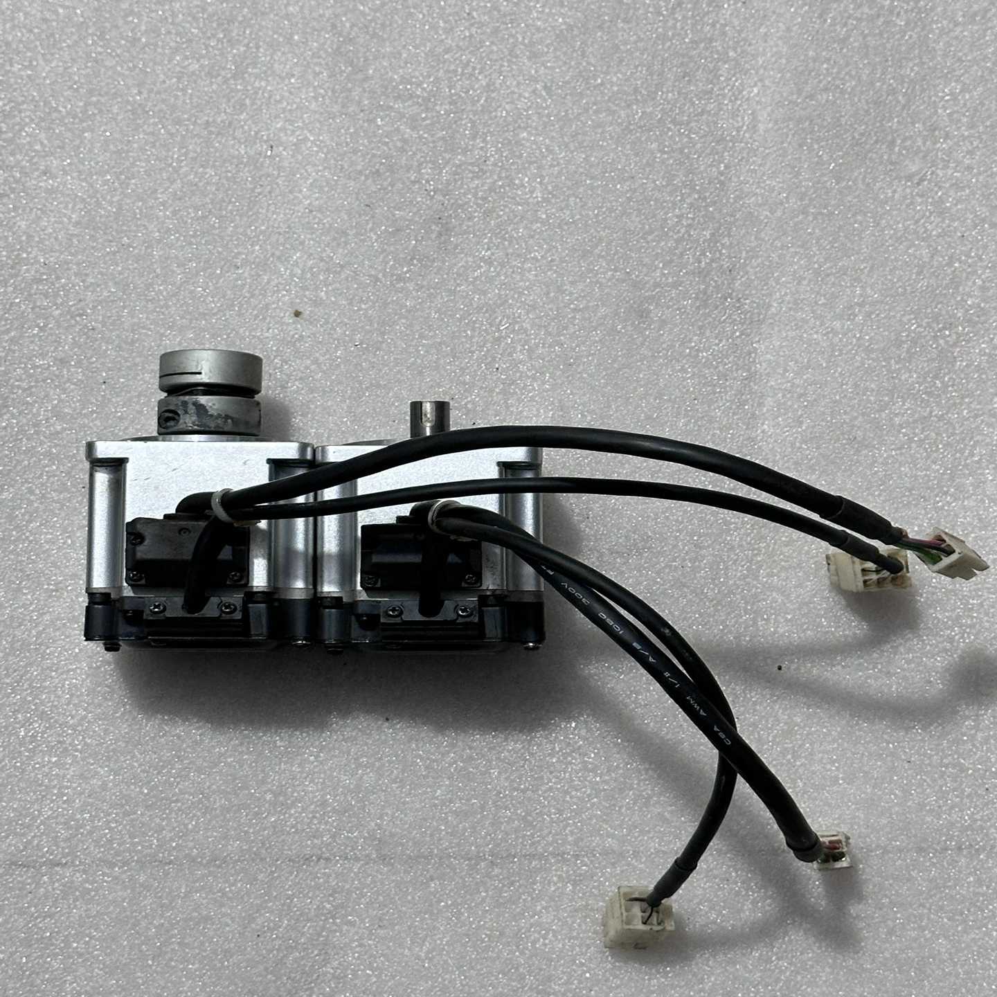 松下A6伺服电机MHMF022L1U2M实物拍摄功能包好--议价商品