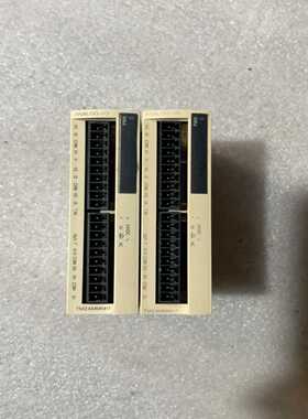 施耐德PLC模块TM2AMM6HT、实物图。