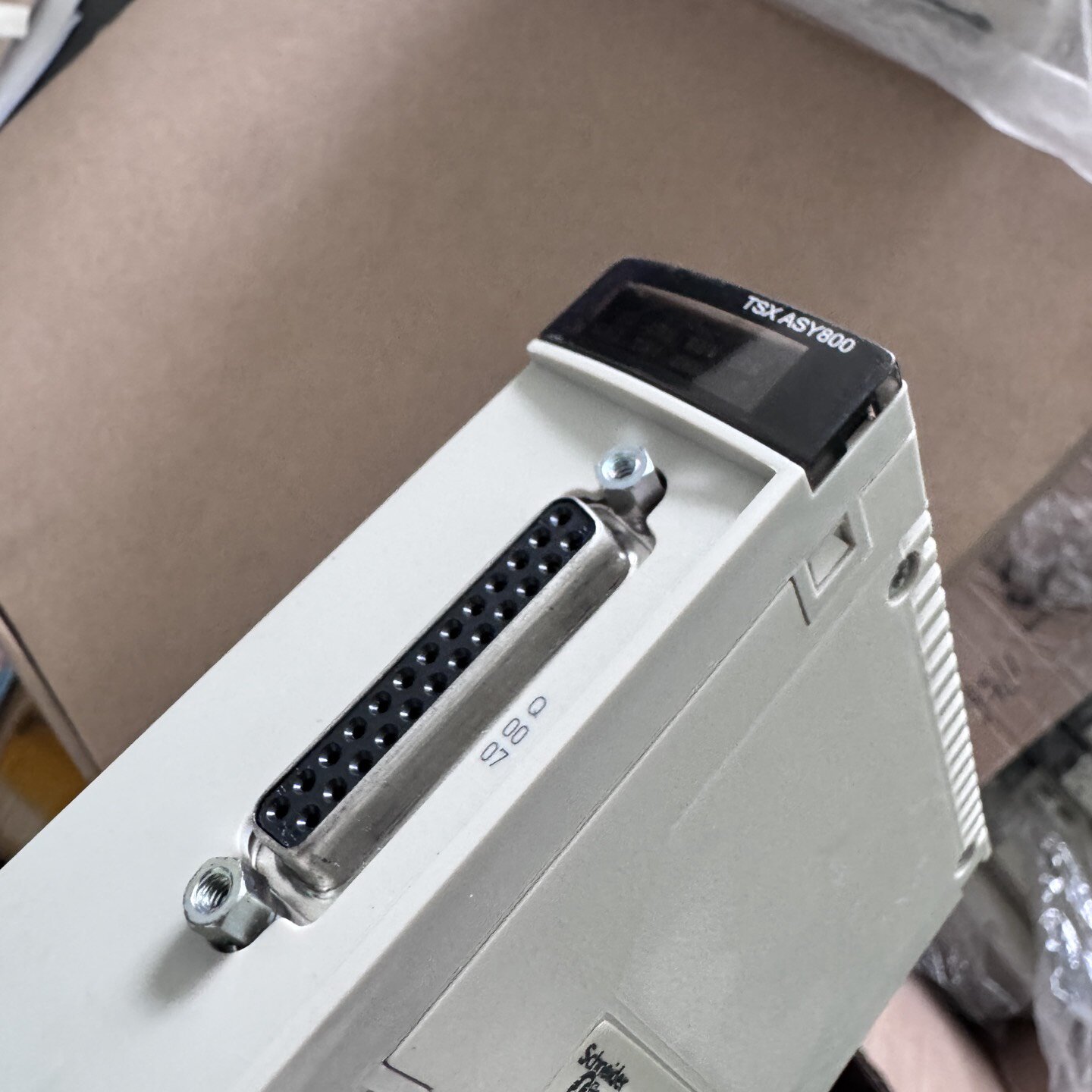 施耐德TSXASY800 PLC模块 拆机 成色漂亮 法国原--议价商品
