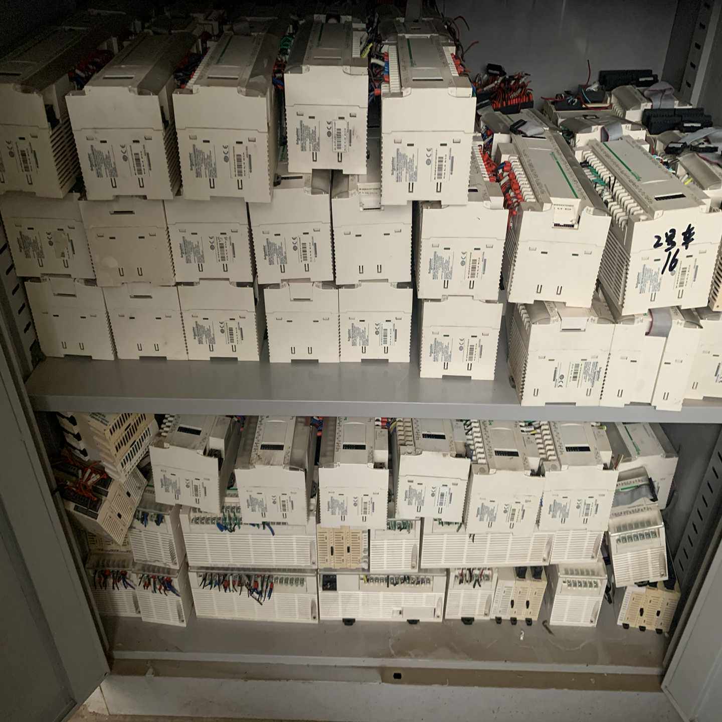 议价施耐德TM218LDA40DRPHN，TM2DMM16DRT