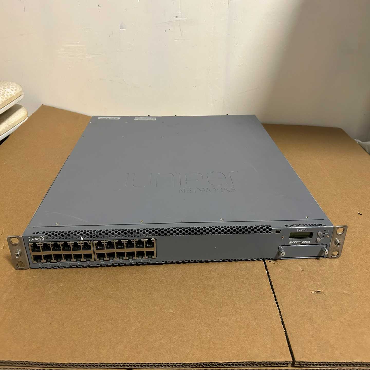 询价~Juinper瞻博 EX4300-24T 24千兆电口 三层