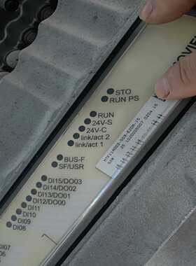 【议价】SEW变频器MTF11A003-503-E20A-15适用