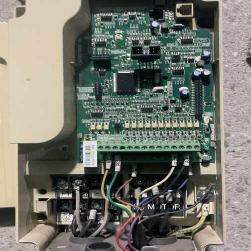 （霸霸电子）台达b、3.7kw！。成色如图。
