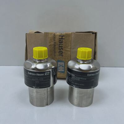 2x ENDRESS  HAUSER PROSONIC FLOW W 93WA2AA4B91RCBAAW WCL1FLC