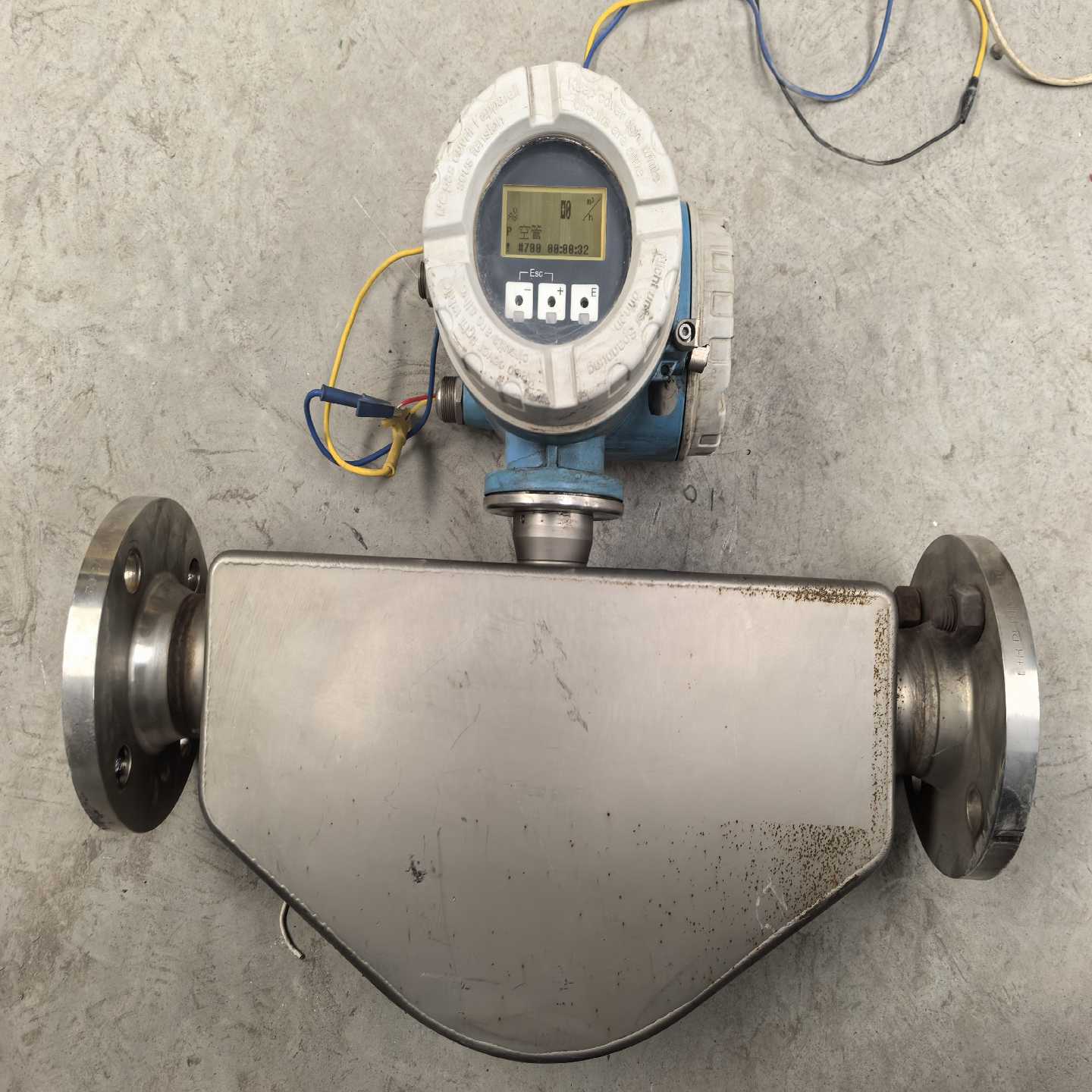 EH质量流量计PROMASS83，型号83E50，成色良--议价商品