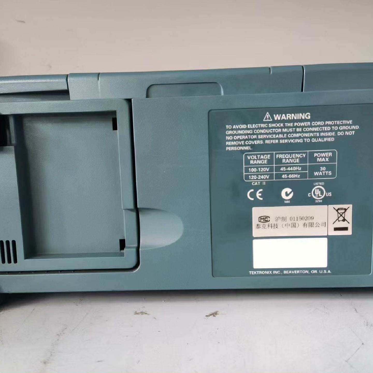 闲置一台二手200Mhz双通道示波器，质保三个月，型号：泰克--议价