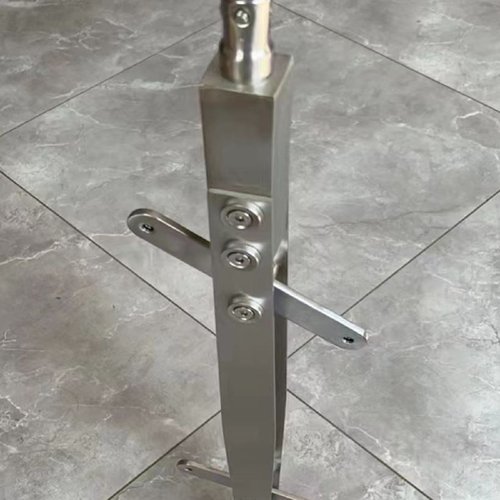 304不锈钢楼梯栏杆立柱大刀片玻璃扶手商场护栏别墅围栏五金