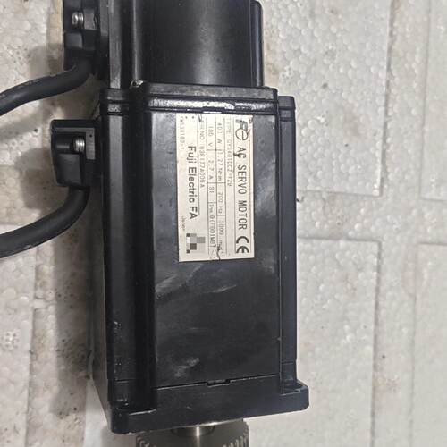 富士伺服电机 GYS401DC2-T2B—议价