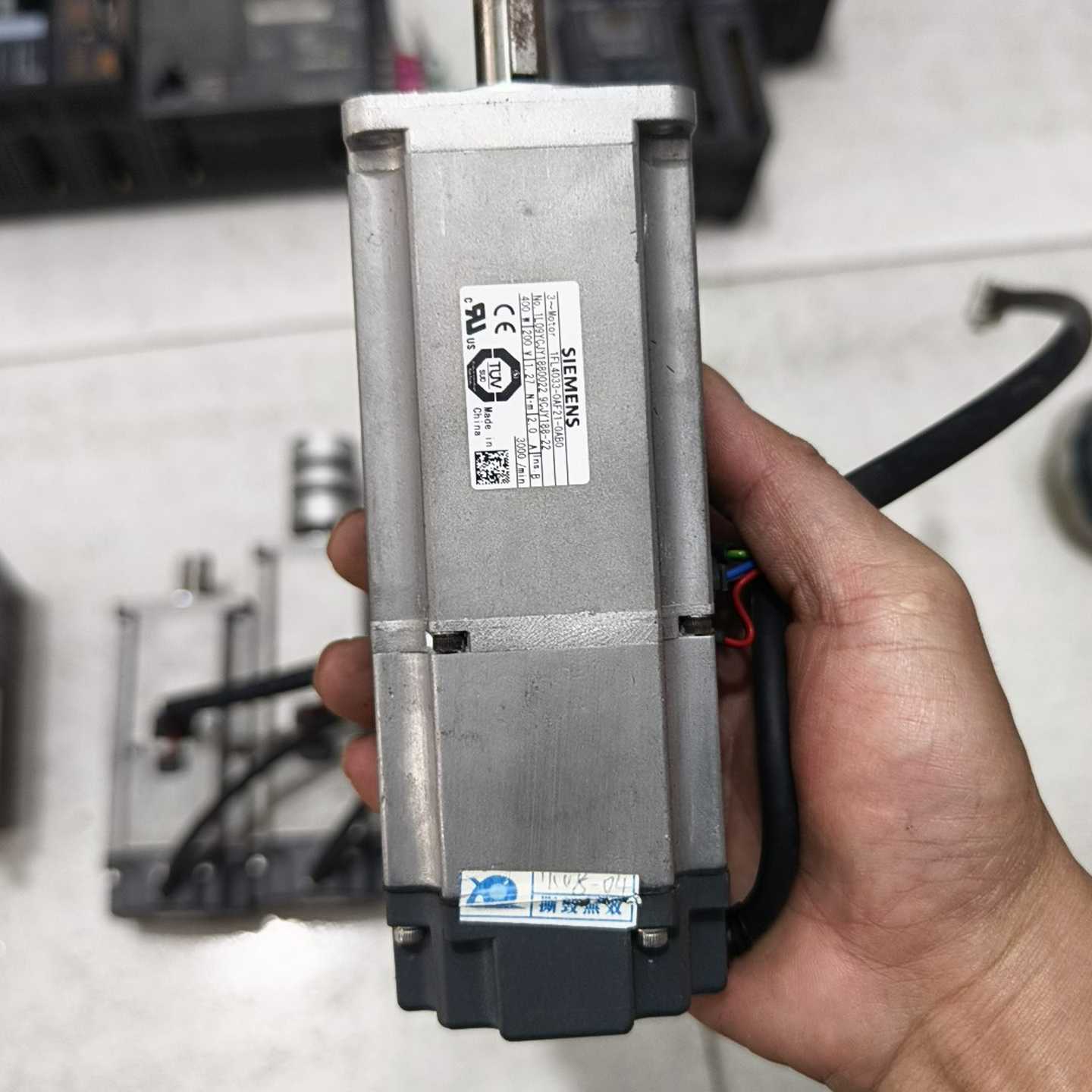 议价1FL4033-0AF21-0AB0西门子伺服电机