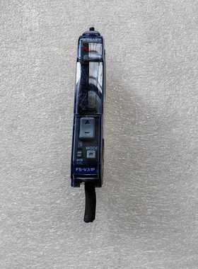 基恩士FS-V31P光纤放大器，剪线的，成色如图，图片都询价