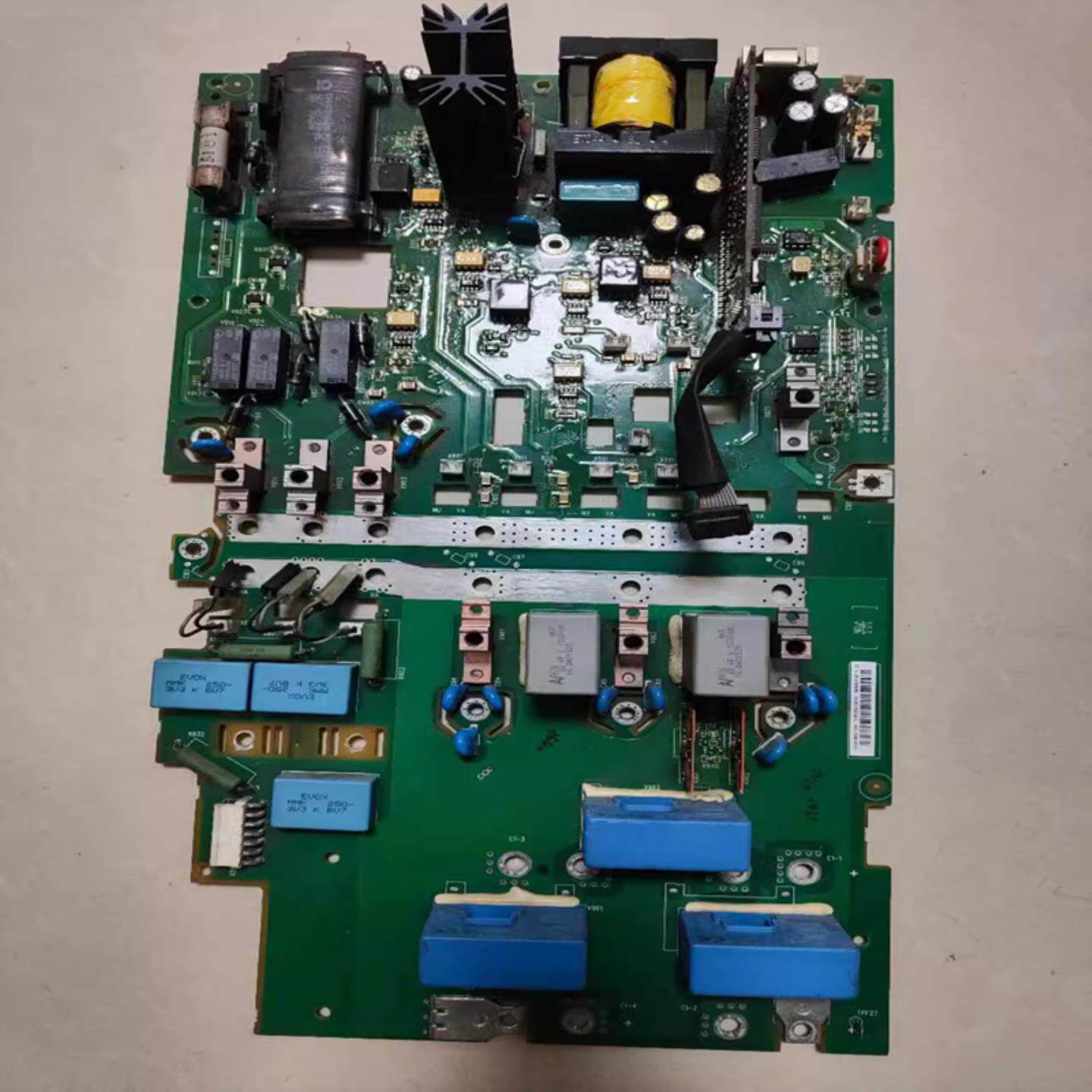 RINT-5514C功率ABB变频器ACS800系列304537kw驱动电源板包质量