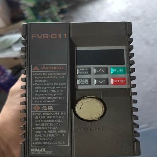 富士变频器FVRC11变频器  型号FVR0 75C11议价商品