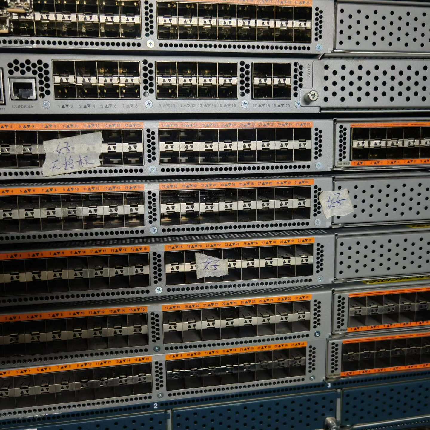 思科Nexus5548UP万兆核心交换机，带双电源，满配-议价