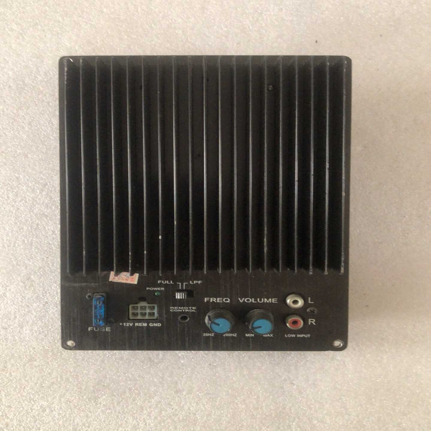 凯越低音炮功放板二手拆机，实测包好，适合DIY。具体参数如--议
