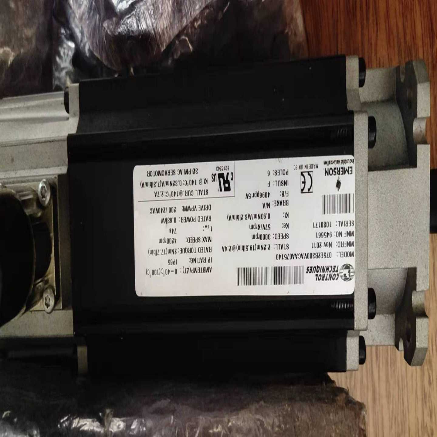 CT驱动器马达电机095U3B400BAAEA100190全新原装z质保一年