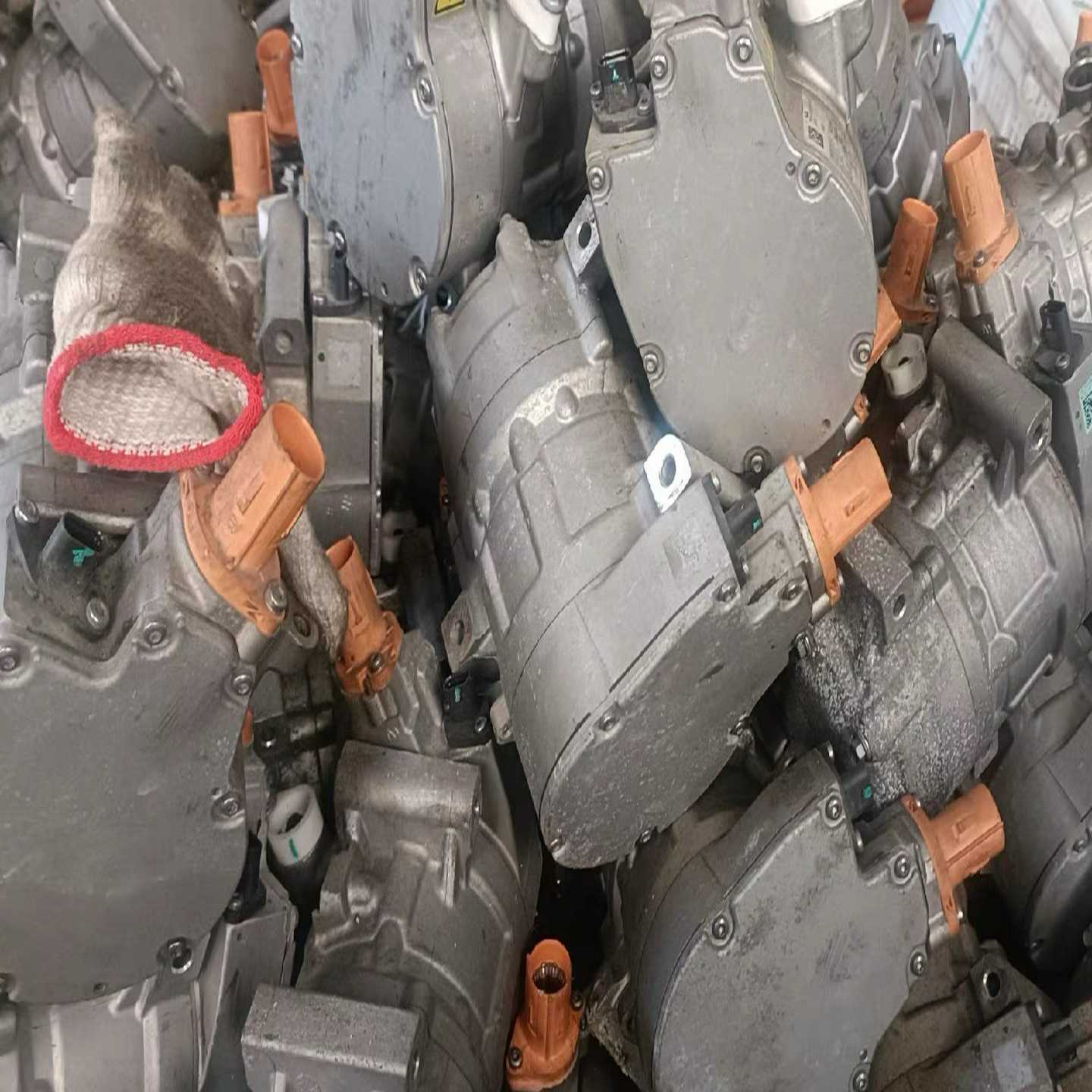 理想新能源压缩机ONEL6L7L8L9电动压缩机--议价商品