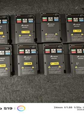 原装变频器VFD9A0MS43ANSAA。3.7KW