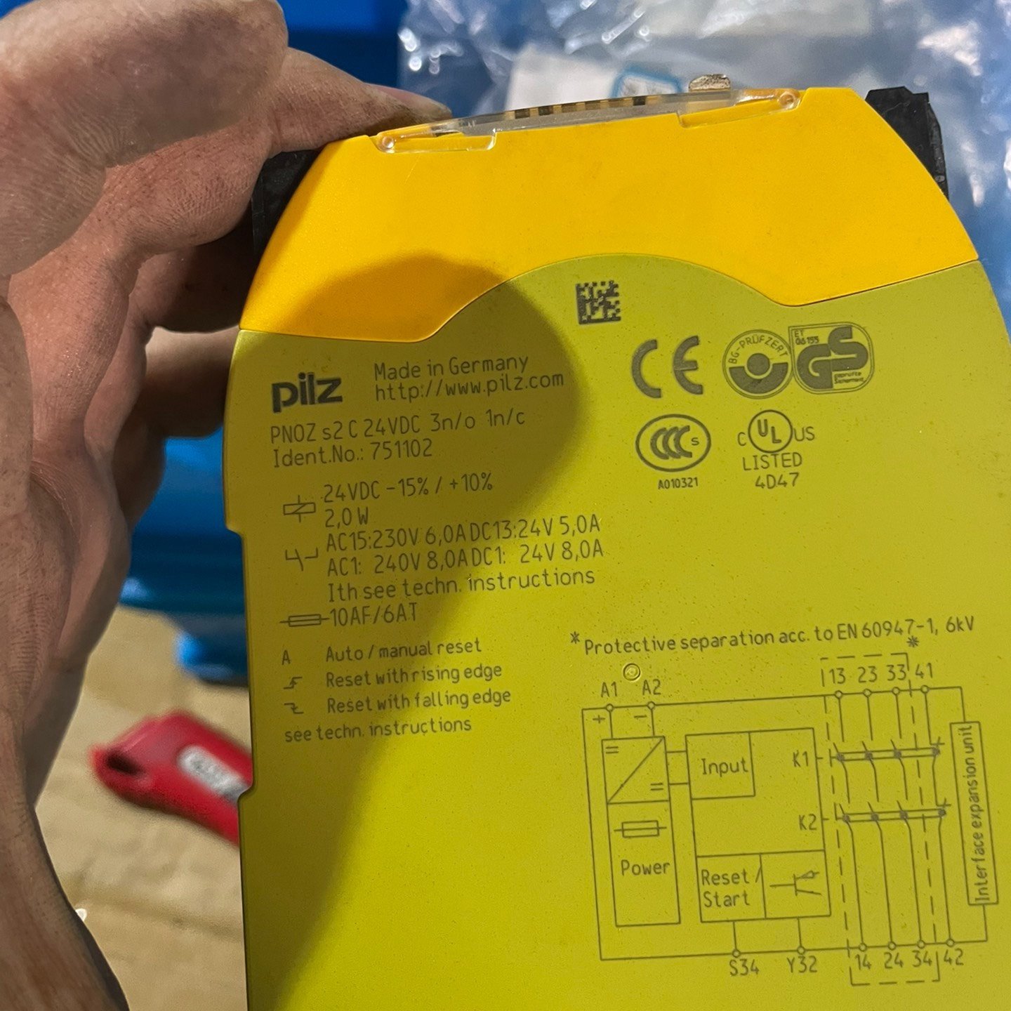 原装皮尔兹Pilz安全继电器PNOZs2C751102议价,电子元器件市场,其它元器件,淘宝优惠券,粉丝福利购,淘宝优惠卷