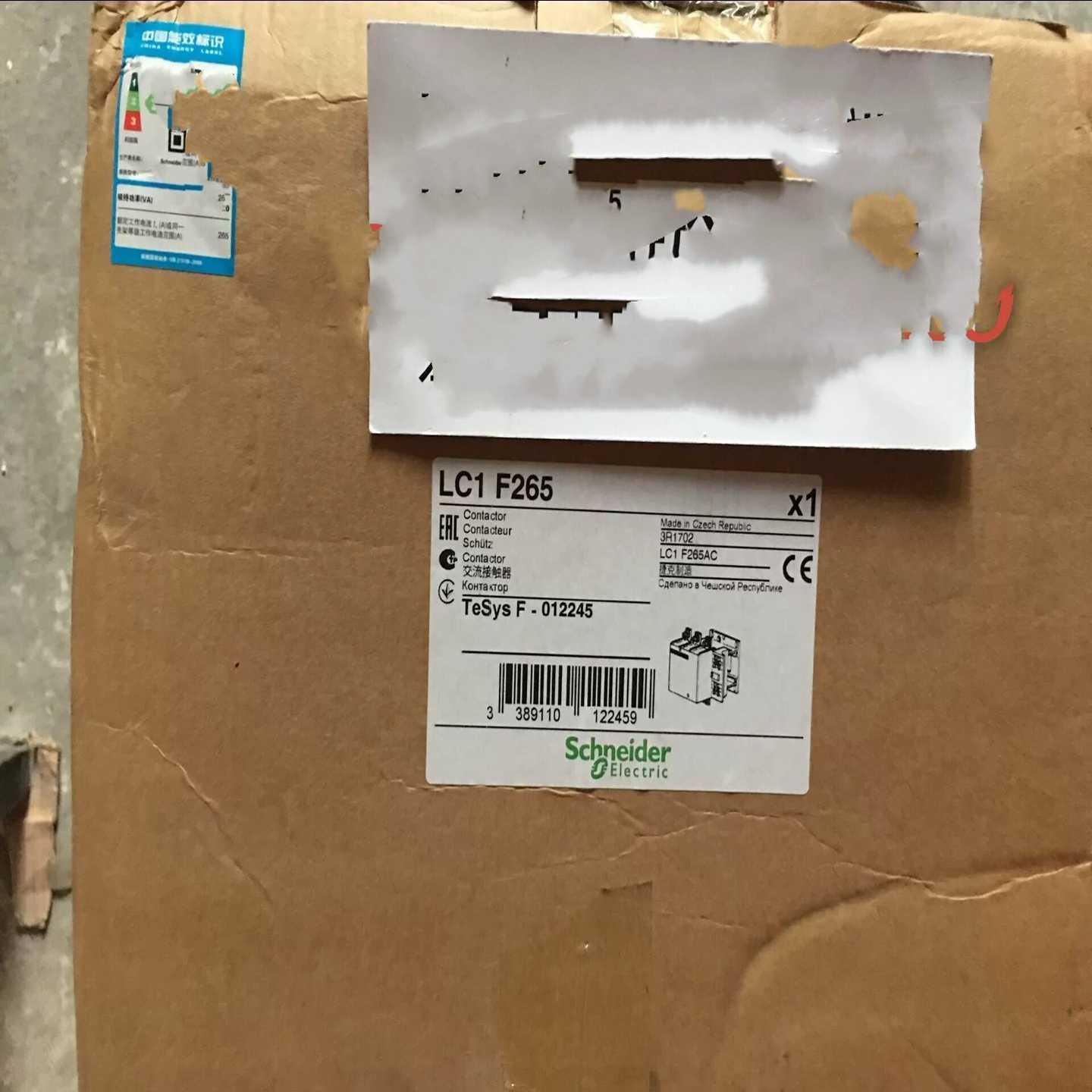 接触器，接触器，产地捷克LC1F265询价