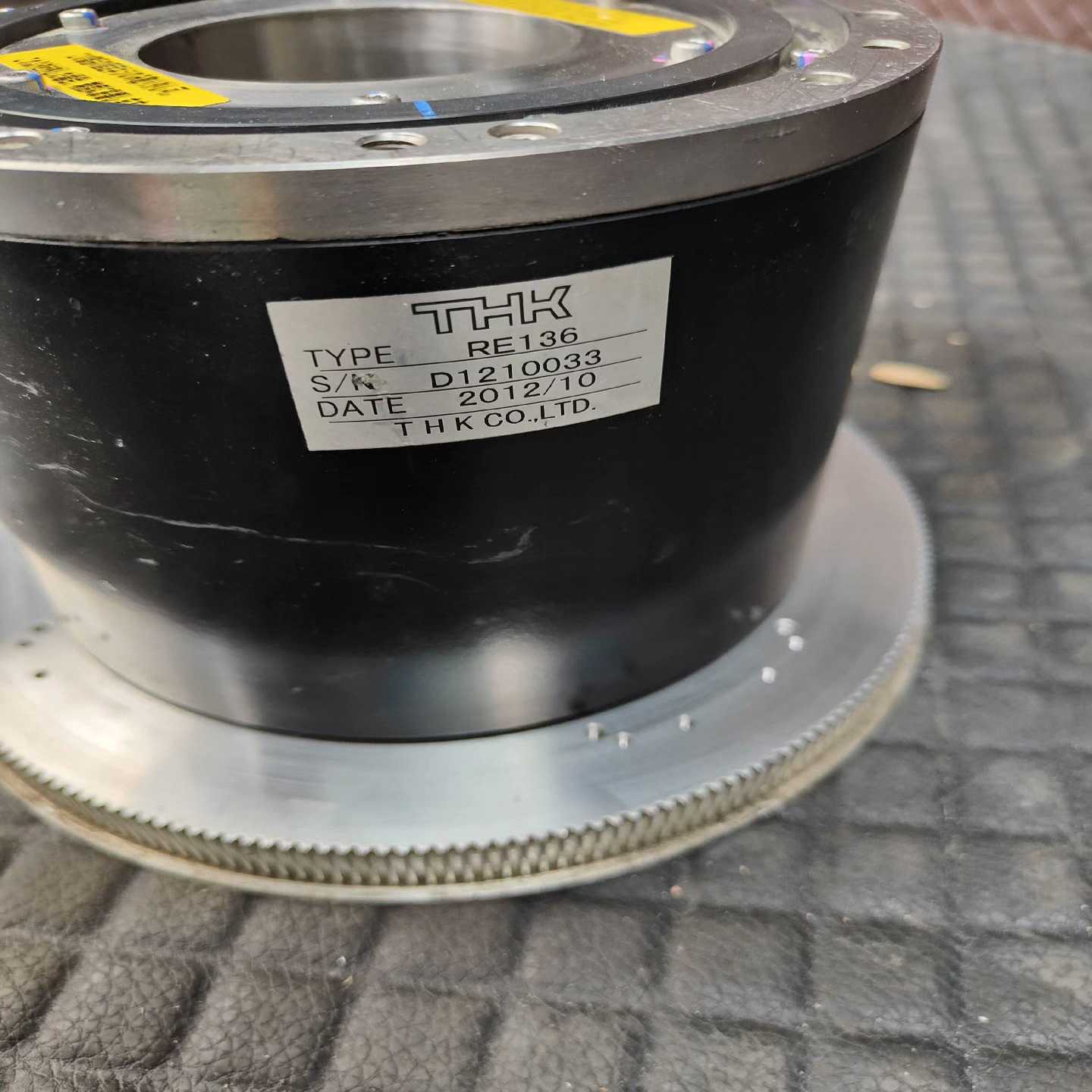 【星慕电子】 THK  DD马达RE136  实物图  转动顺畅