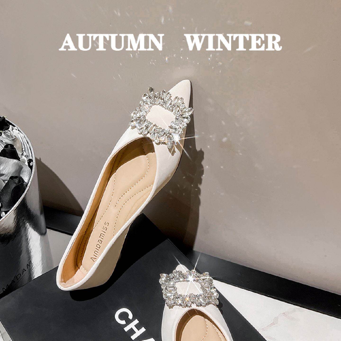 气质小香风尖头单鞋女浅口2026新款春季平底鞋子软底一脚蹬瓢鞋冬