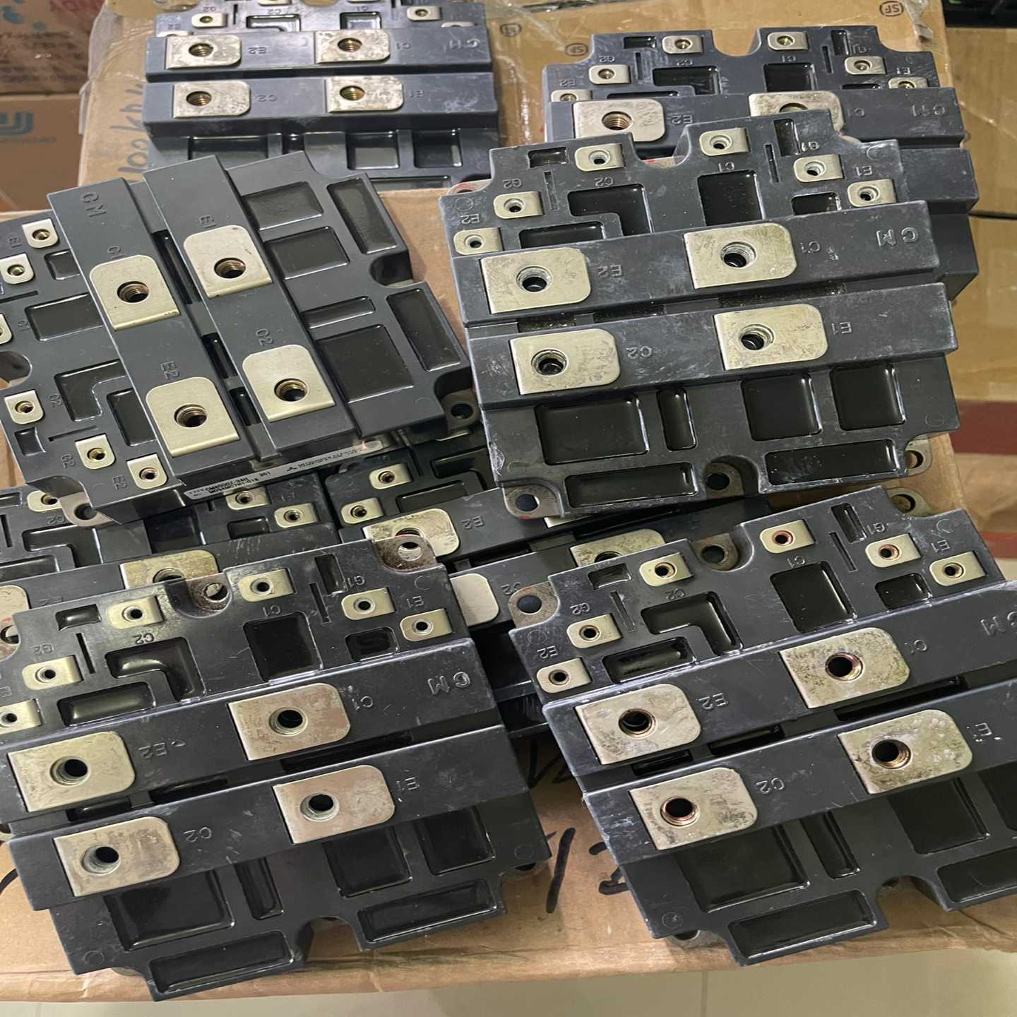 议价产品华硕P5G41T-M LX2主板 拆机的  正常点亮  没有