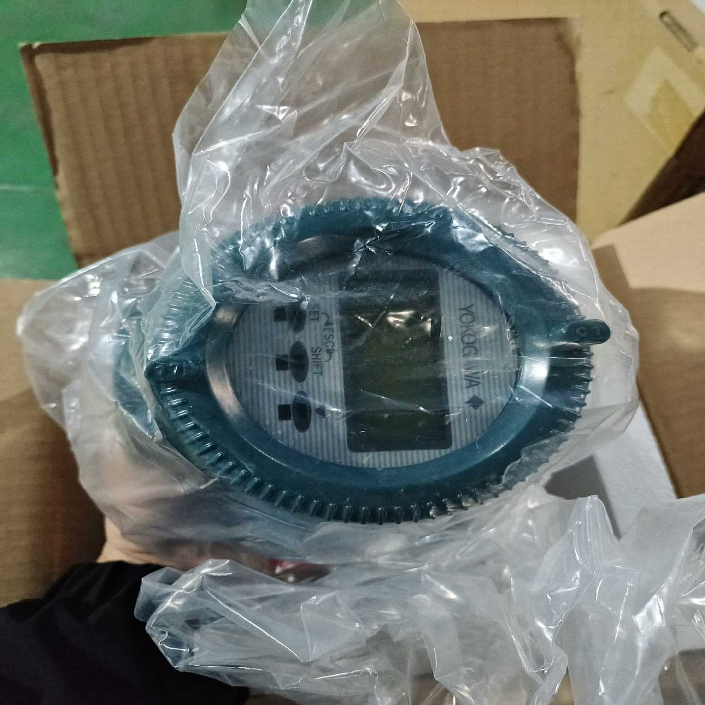 横河YOKOGAWA流量计AXFA14C。AXFA14C-E~议价