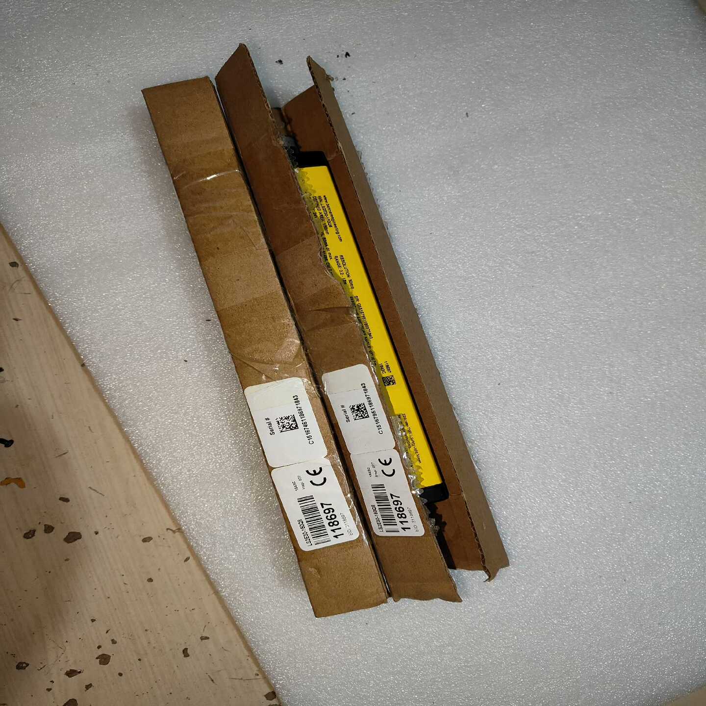 议价邦纳BANNER原装进口光幕光栅LS2E3Q0-150Q8传感维修/现货