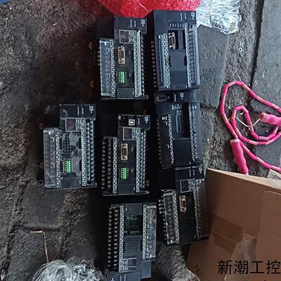 CP1H-X40DT-D-SC拆机4台有一台侧边有点破损议价商品