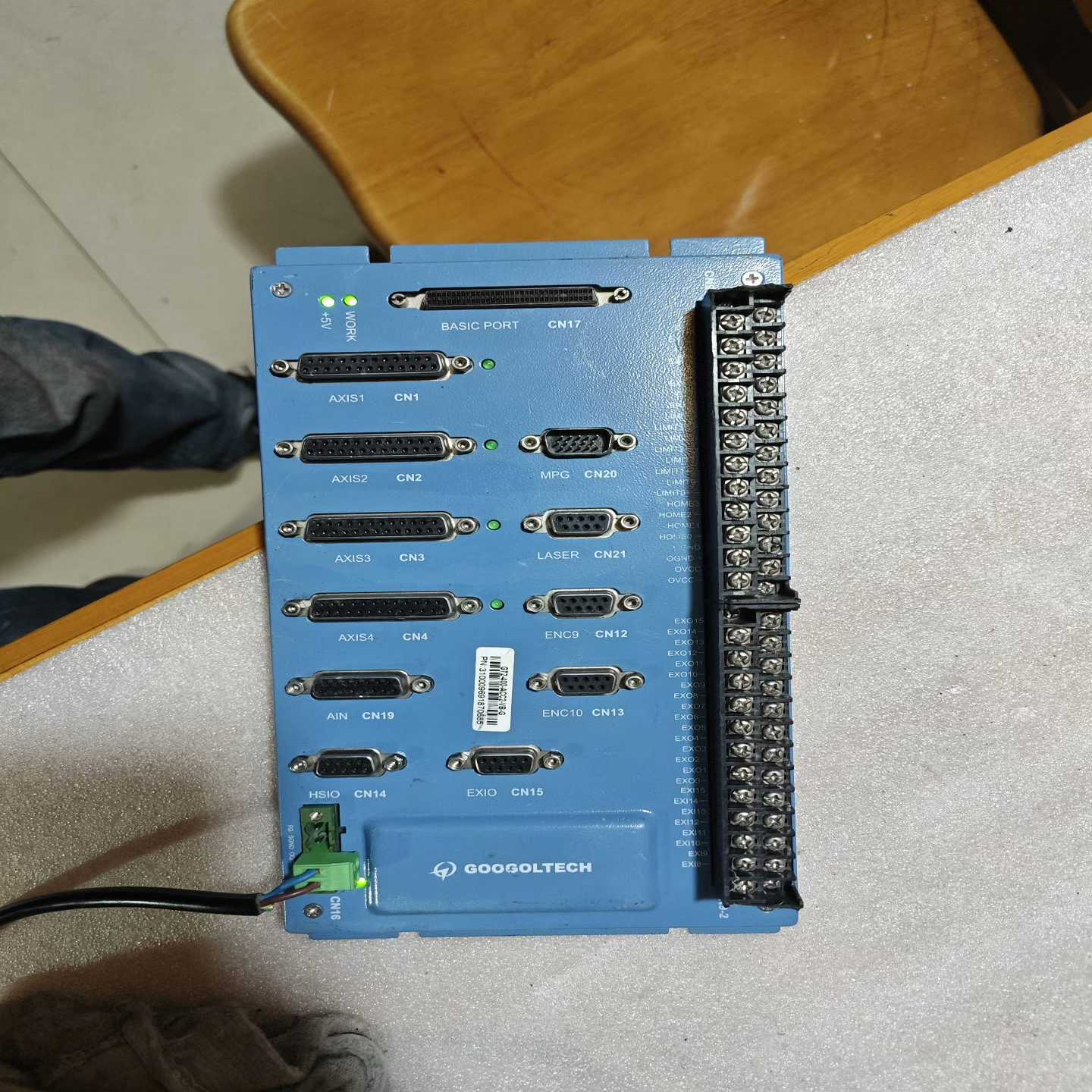 固高4轴运动控制卡GT2-400-ACC2-VB-G。成色如--议价商品