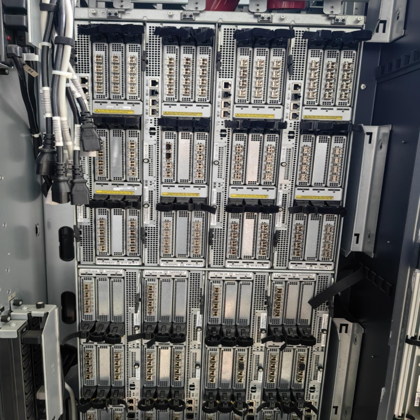 HP 3PAR V800存储 725117-001 725115-001 694427-002 719010询价