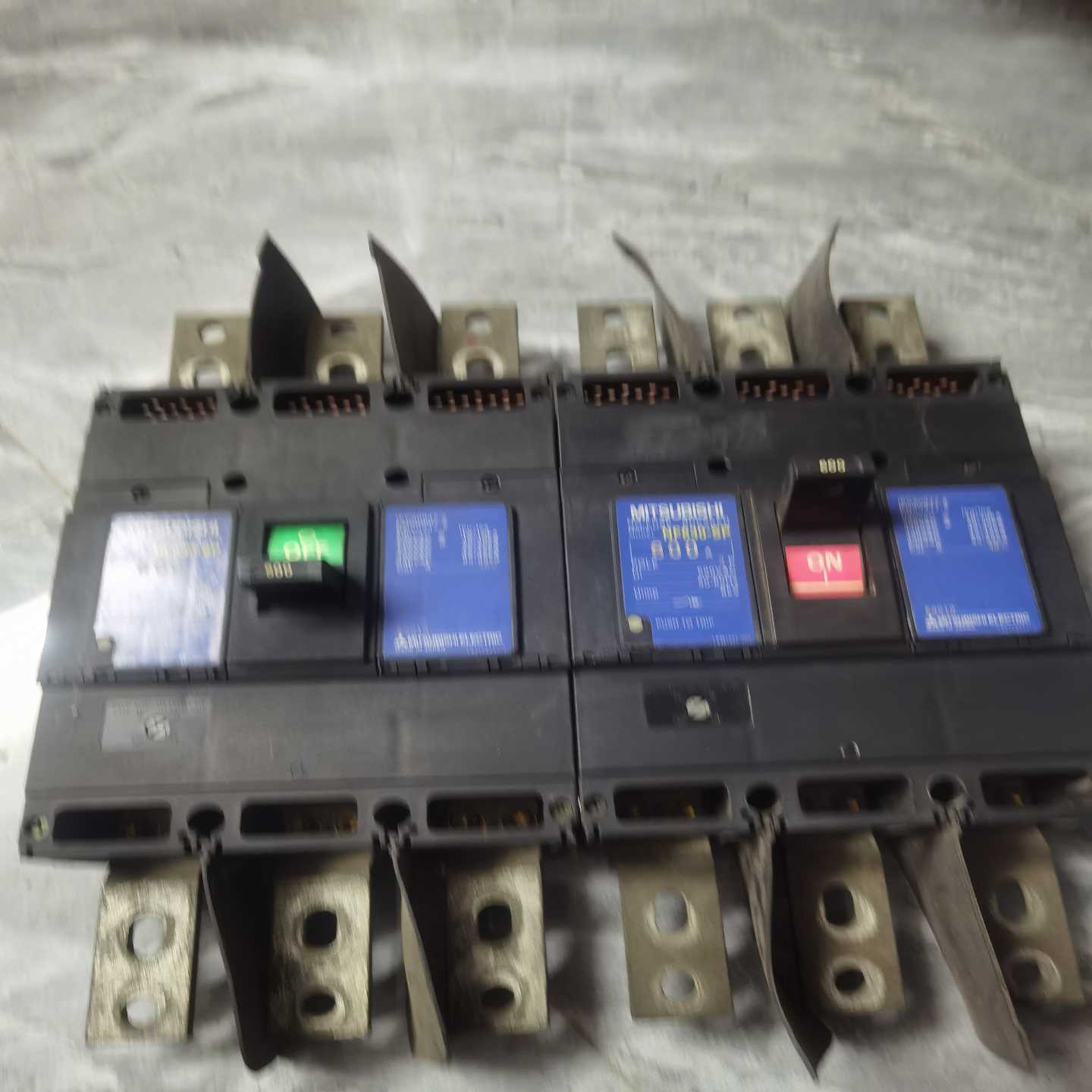 三菱空气开关，型号NF630-SP，600A，3P，功能正常--议价商品