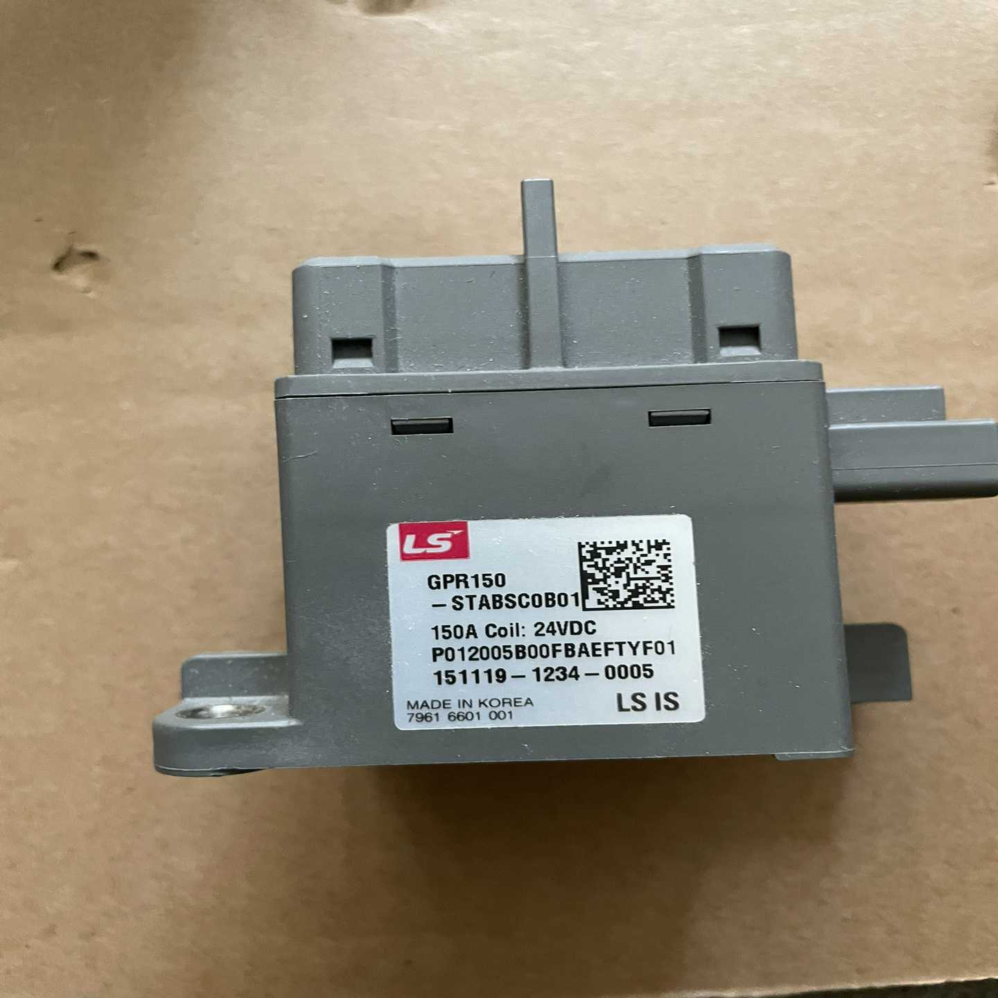 LS继电器GER150-ST，24VDC线圈，150A大功率