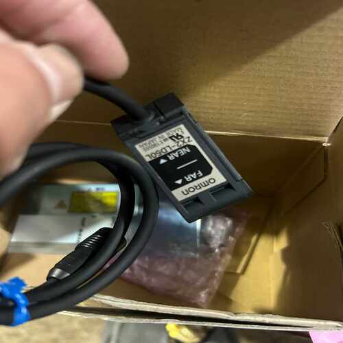 位移传感器ZX2-LD50询价