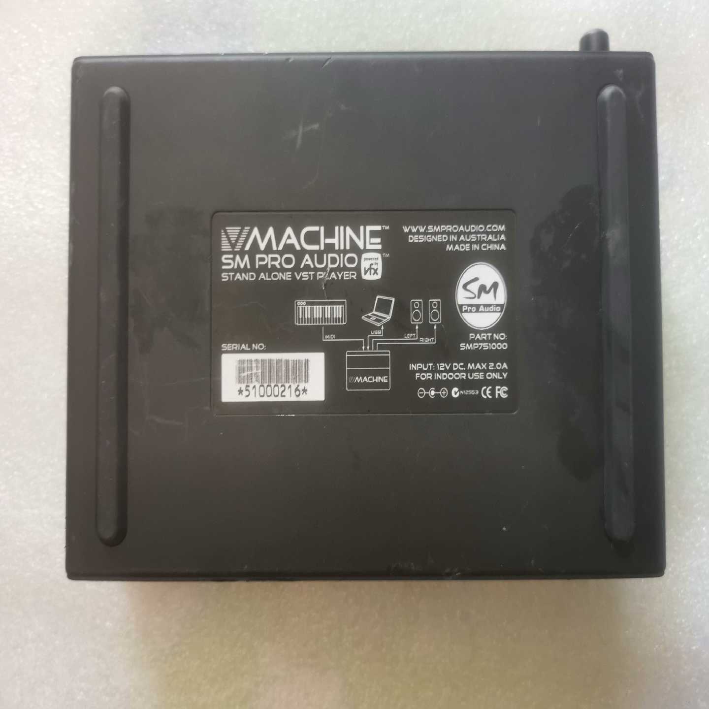 smproaudio效果器硬件设备，型号V-MACHINE，（佳毅工控）