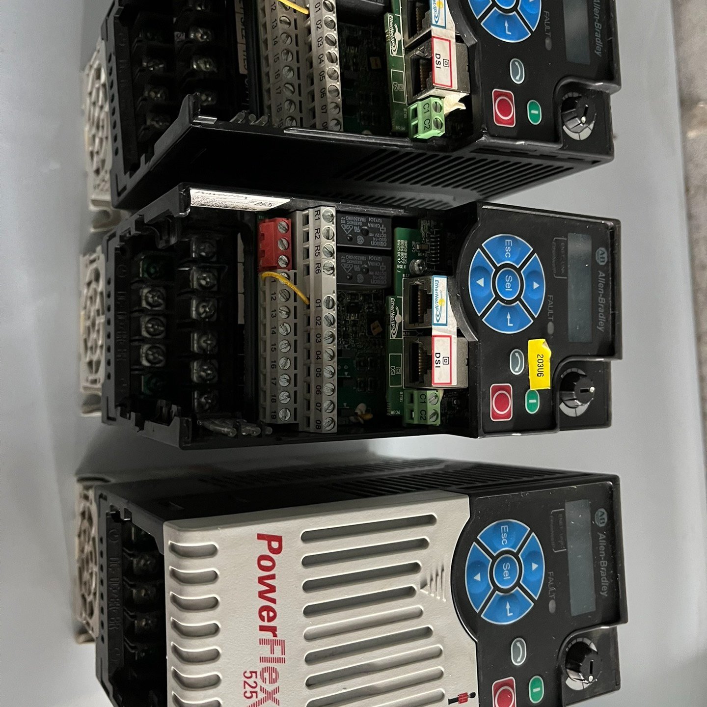 25B-D4P0N114 25B-D4P0N104 25B-询价