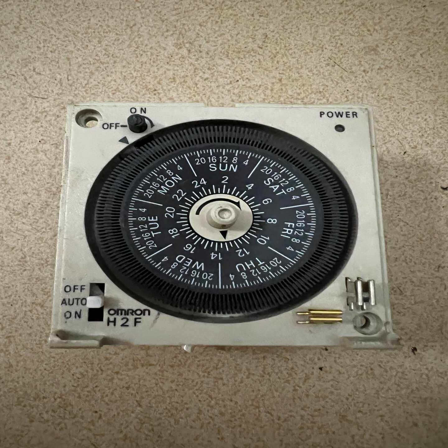 定时器H2F-WM，100-240VAC，1WEEK。询价