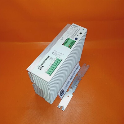 Lenze EVF8214E  33.8214E.2N.22.  ID 00411353  Frequency Inve