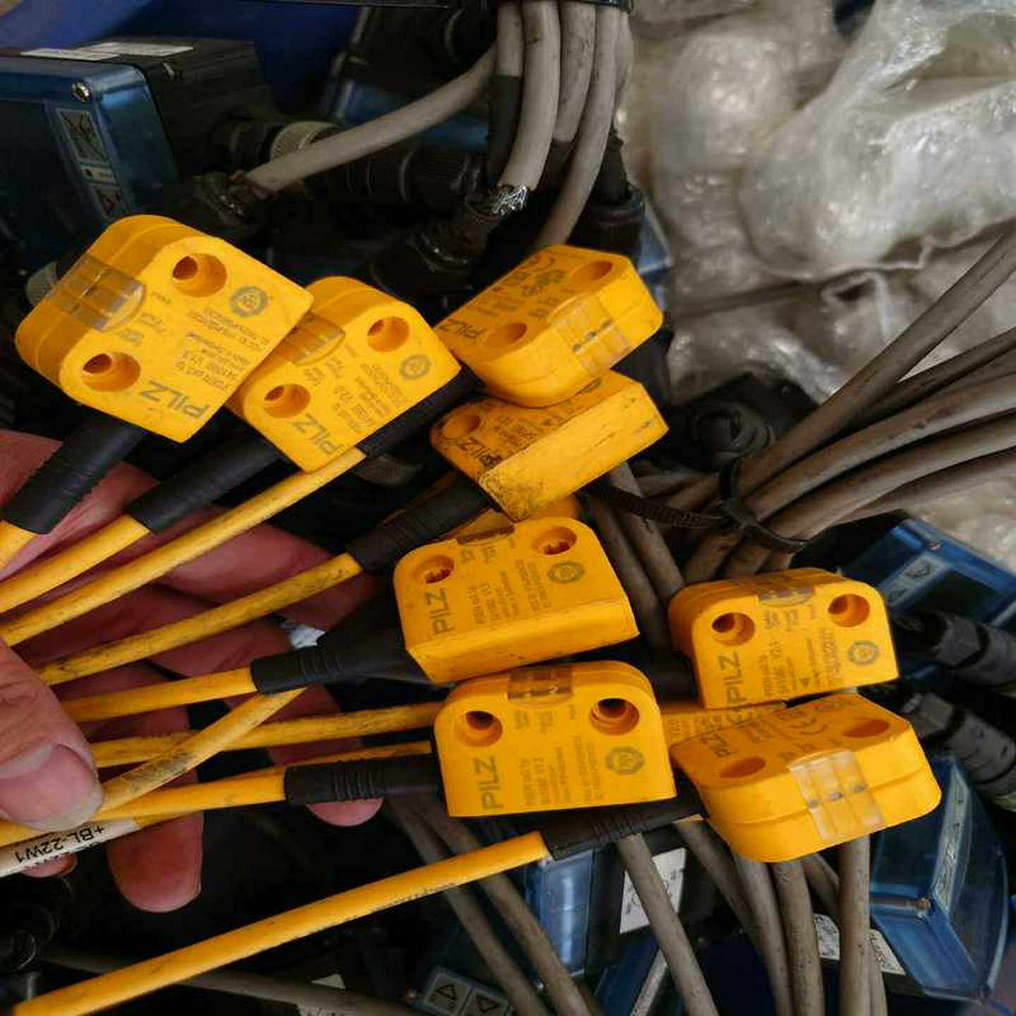 SGM-01AF12   SGM-02AF12  安川议价~询价,电子元器件市场,其它元器件,淘宝优惠券,粉丝福利购,淘宝优惠卷