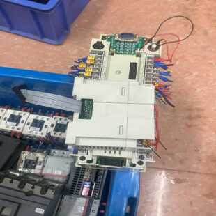 三菱2N64MT，带模块，一组180元--议价商品